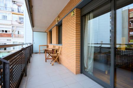 Inmueble totalmente amueblado y equipado en L'Eixample