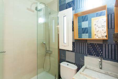 Appartement te huur in Barcelona Villarroel - Valencia