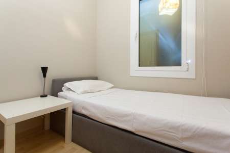 Appartement te huur in Barcelona Villarroel - Valencia