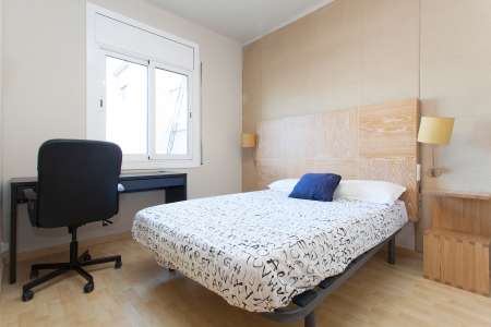 Appartement te huur in Barcelona Villarroel - Valencia