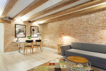 Alquiler piso por temporadas en Pgte. Sant Benet - Arc De Triomf