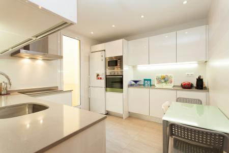 Affittasi ampio appartamento in Turró - Marina