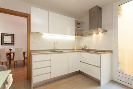 Affittasi ampio appartamento in Turró - Marina