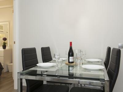 Appartement rénové proche de la Plaza de España