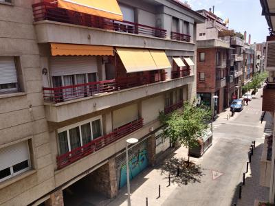 Piso en Alquiler en Barcelona Camp - Reus