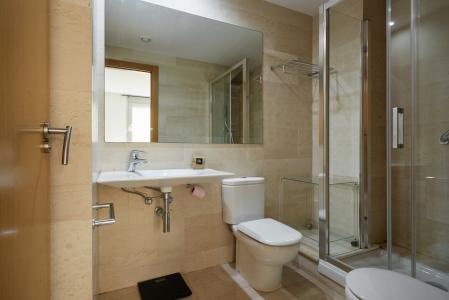 Piso en Alquiler en Barcelona Caballero - Av. Madrid