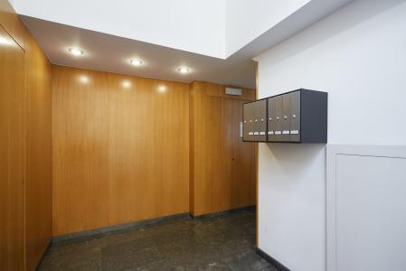 Piso en Alquiler en Barcelona Caballero - Av. Madrid