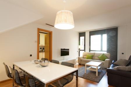 Dúplex te huur in Barcelona Aragó - Comte Borrell