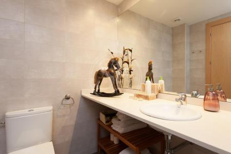 Appartement te huur in Barcelona Sant Joaquim - Travessera De Gracia