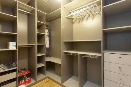 Excelente piso con una hab. doble en C/ Napols Eixample