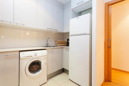 Appartement te huur in Barcelona Guardia - Nou De La Rambla