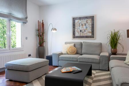 Apartamento de alta qualidade com 3 dormitórios e varanda