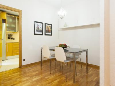 Квартира в Кратковременная аренда в Barcelona Casanova - Mallorca