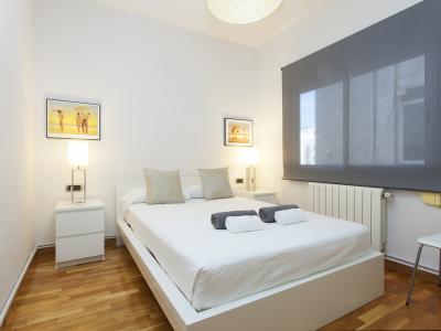 Квартира в Кратковременная аренда в Barcelona Casanova - Mallorca