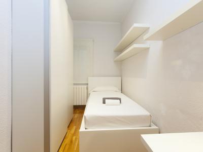 Квартира в Кратковременная аренда в Barcelona Casanova - Mallorca