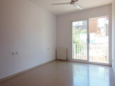 Apartment for Rent in Barcelona Nació - Camp De L'arpa