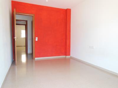 Apartment for Rent in Barcelona Nació - Camp De L'arpa