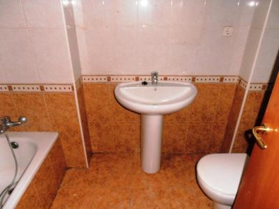 Apartment for Rent in Barcelona Nació - Camp De L'arpa