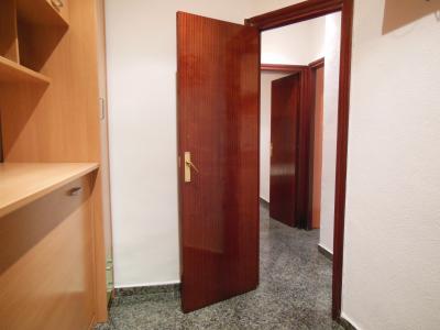 Appartement te huur in Barcelona Reina Amàlia - Cera