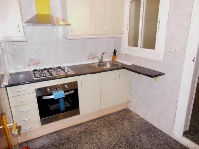 Appartement te huur in Barcelona Reina Amàlia - Cera