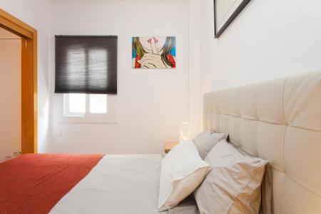 Loft en alquiler temporal con habitación doble y balcón en la Barceloneta