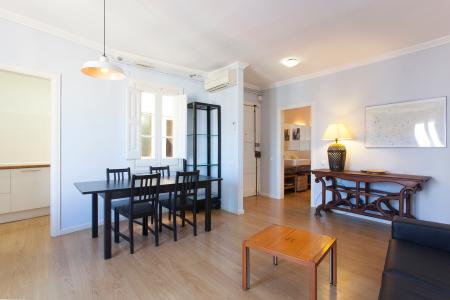 Appartement te huur in Barcelona Nou De La Rambla - Metro Paral-lel