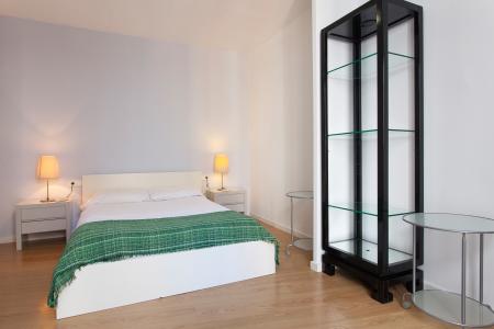 Appartement te huur in Barcelona Nou De La Rambla - Metro Paral-lel