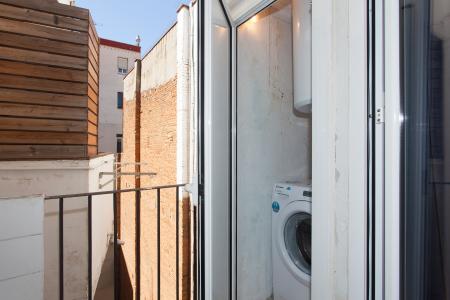 Appartement te huur in Barcelona Nou De La Rambla - Metro Paral-lel