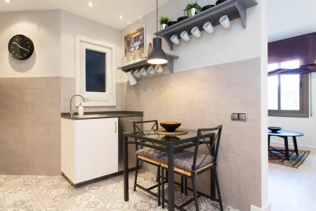 Alquiler mensual piso en calle Morabos-CaixaForum