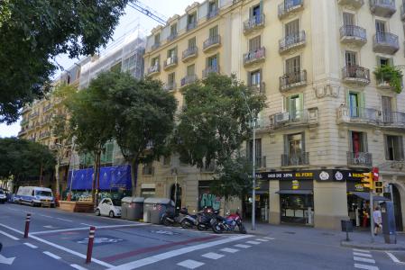 Appartement te huur in Barcelona Diputació - Sardenya