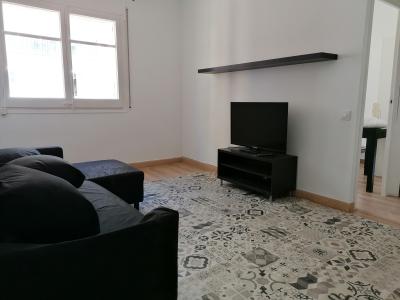 Piso en Alquiler en Barcelona Fontrodona - Maghalaes