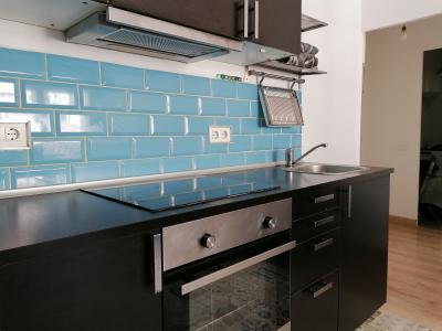 Piso en Alquiler en Barcelona Fontrodona - Maghalaes