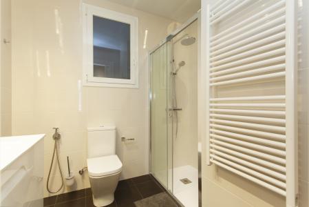 Appartement te huur in Barcelona Villarroel - Diputacion