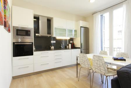 Appartement te huur in Barcelona Villarroel - Diputacion