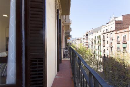 Appartement te huur in Barcelona Villarroel - Diputacion