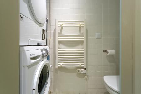 Apartamento en alquiler temporal con dos habitaciones y terraza en Les Tres Torres