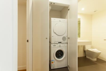 Appartement te huur in Barcelona Consell De Cent - Entença (special Conditions)
