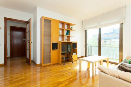 Appartement te huur in Barcelona Puigmartí - Plaça John Lennon