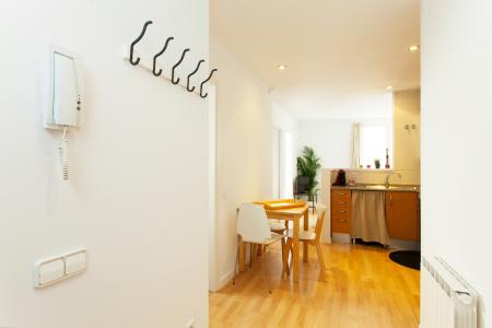 Appartement te Korte termijn huren in Barcelona Passatge Del Baró De Griñó - Sants