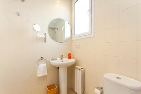 Appartement te Korte termijn huren in Barcelona Passatge Del Baró De Griñó - Sants