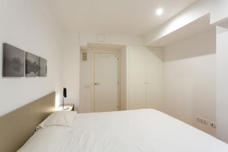 Piso alquiler con contrato mensual en Consell de Cent