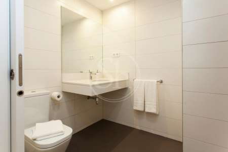 Appartement te huur in Barcelona Consell De Cent - Entença (special Conditions)