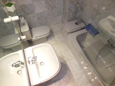 Appartement avec terrasse en location longue durée