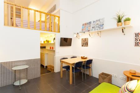 Appartement te huur in Barcelona Tinent Flomesta - Carrer De Sants