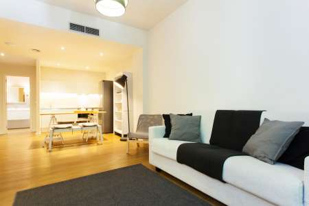 Appartement te huur in Barcelona Villarroel - Tamarit