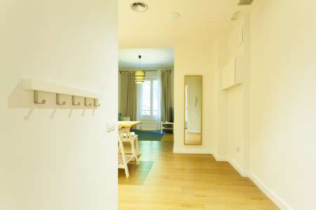 Appartement te huur in Barcelona Villarroel - Tamarit