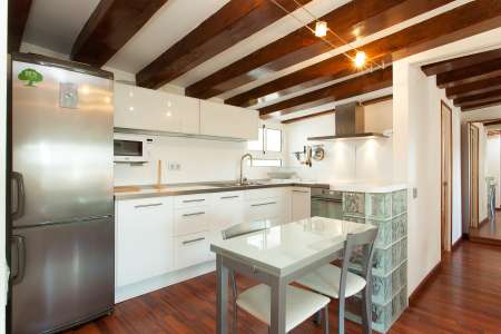 Appartement te huur in Barcelona Comtessa Sobradiel - Palau