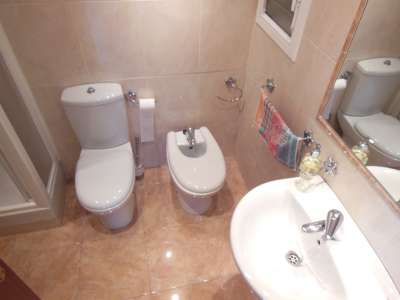 Appartement rénové, lumineux et spacieux en location longue durée