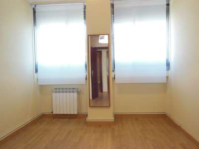 Appartement rénové, lumineux et spacieux en location longue durée