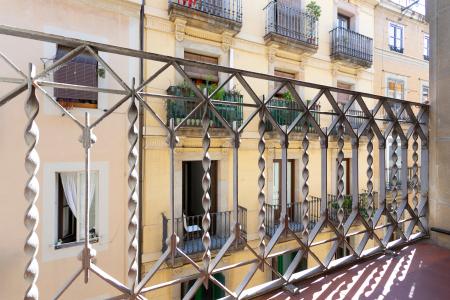 Monolocale arredato in affitto in via Tallers